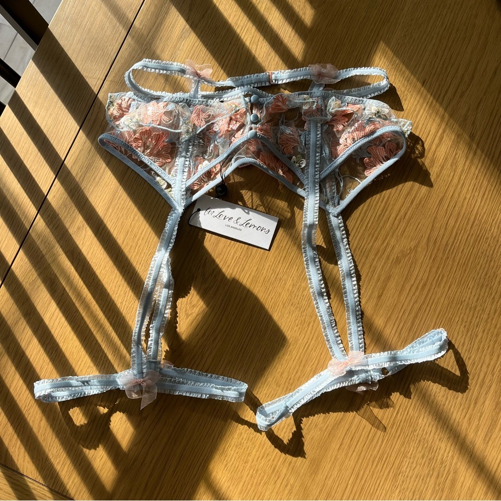 NWT For Love & Lemons Lily 3 pc SET - Picture 10 of 12